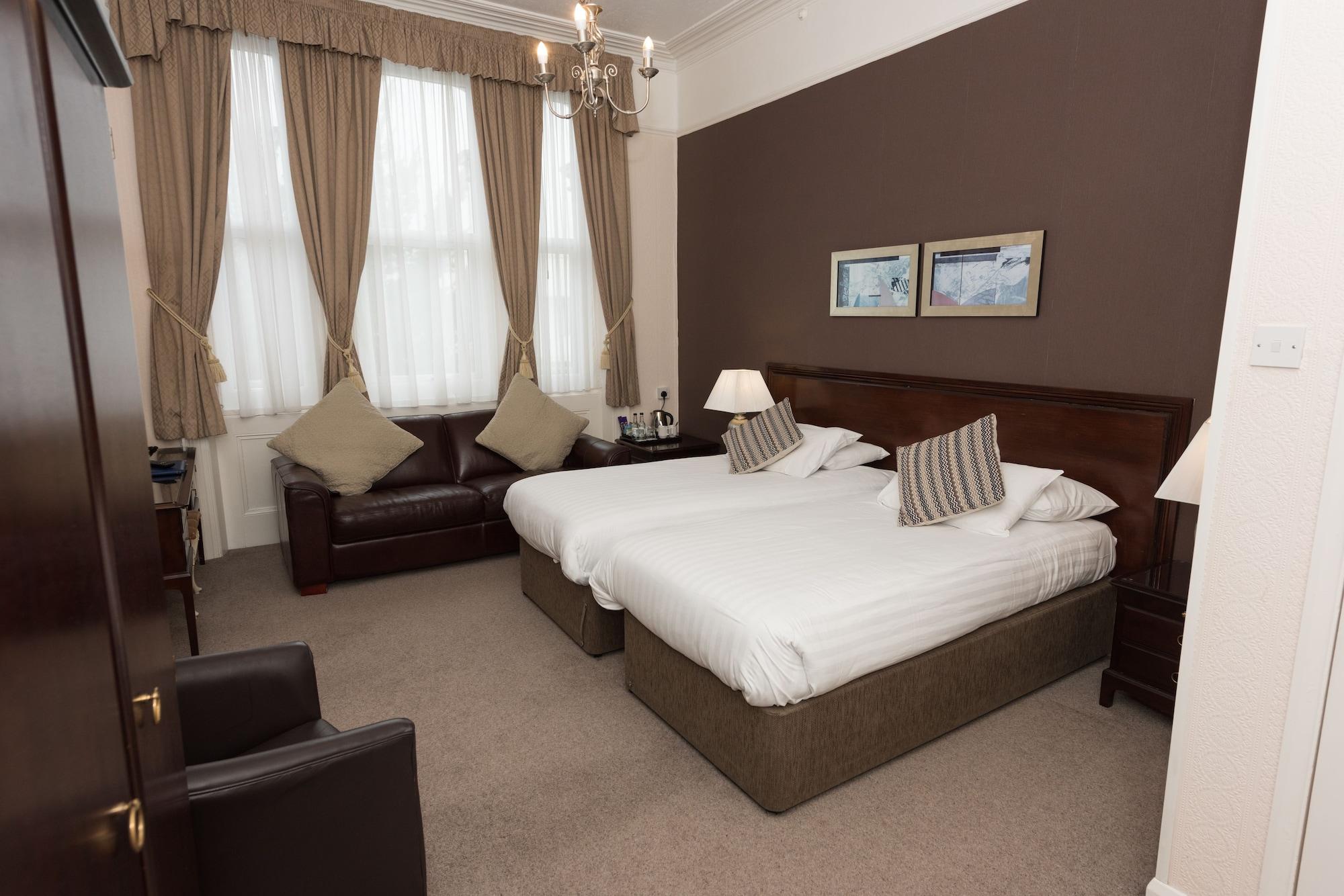 Devonshire Park Hotel Eastbourne Bagian luar foto