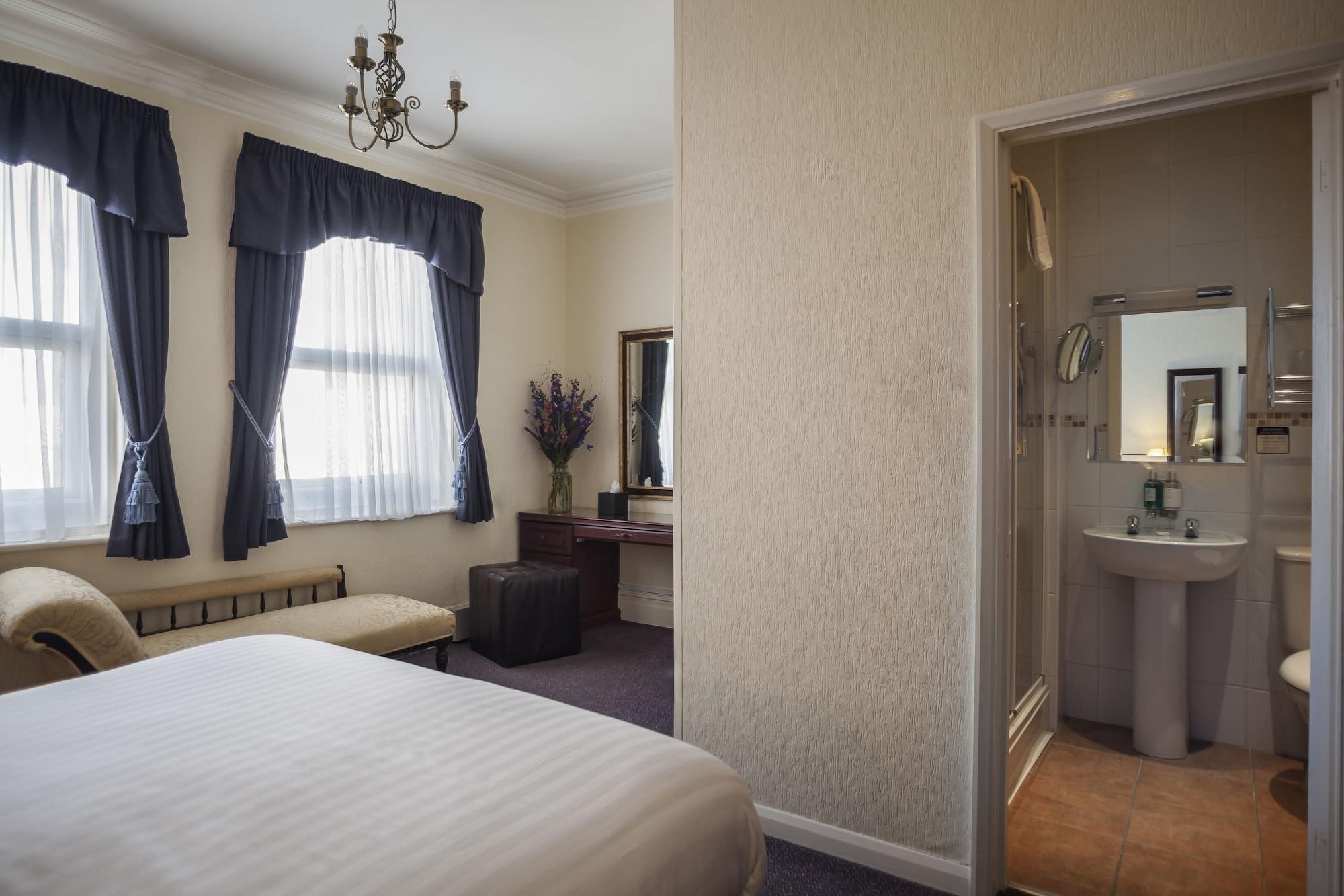 Devonshire Park Hotel Eastbourne Bagian luar foto